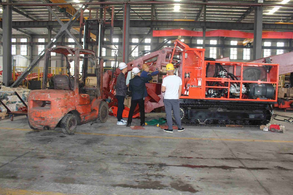 扒渣機與其他裝載設備的協同作業模式