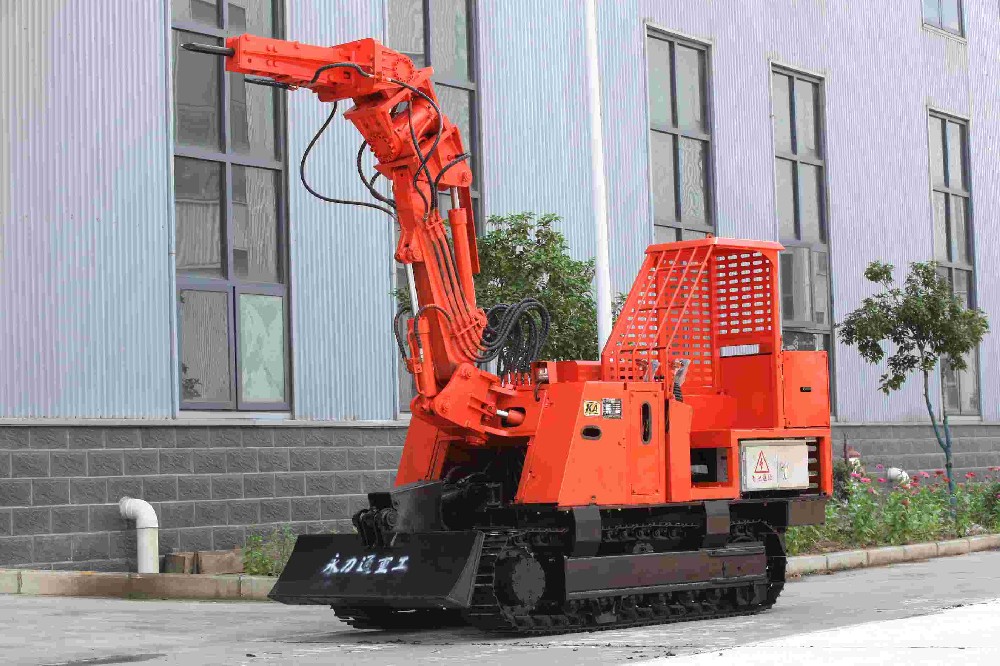 銅仁礦洞開采扒渣機(jī)帶炮頭成新寵?市場(chǎng)調(diào)研