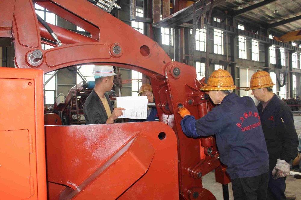 用戶實測：廣安2萬元小扒渣機使用半年后怎么樣？
