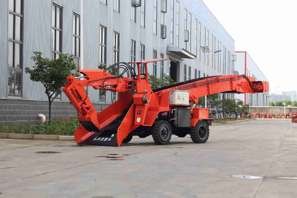 青島 80 履帶扒渣機排名榜:誰是行業佼佼者