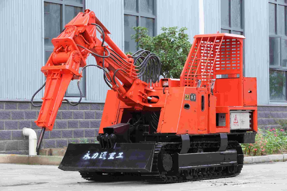 襄陽(yáng)扒渣機(jī)代理商如何選擇靠譜的廠家?