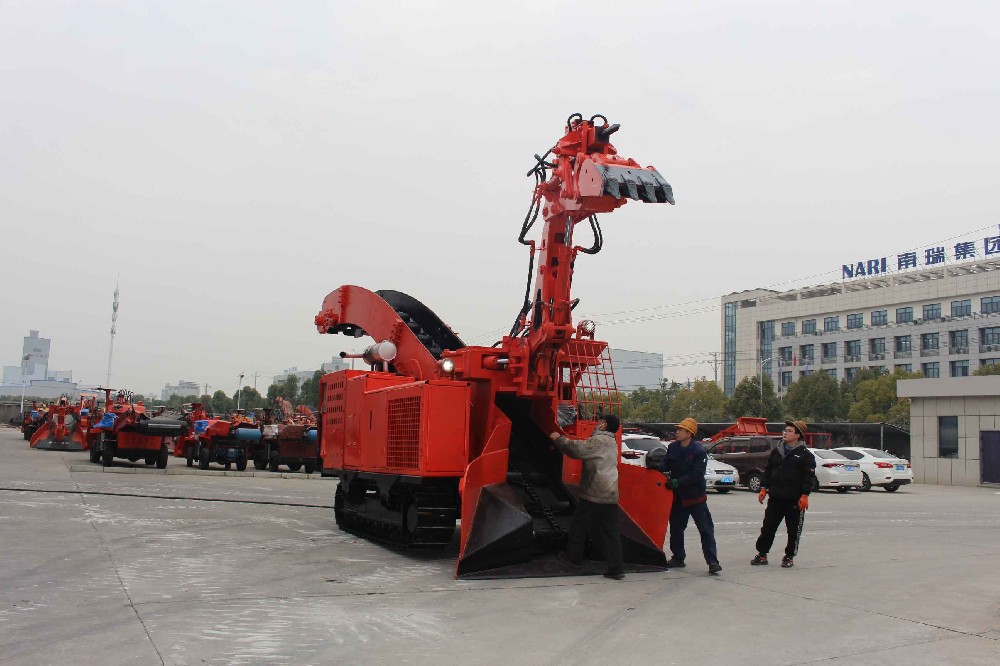 微型扒渣機廠家如何選擇?5大關鍵因素