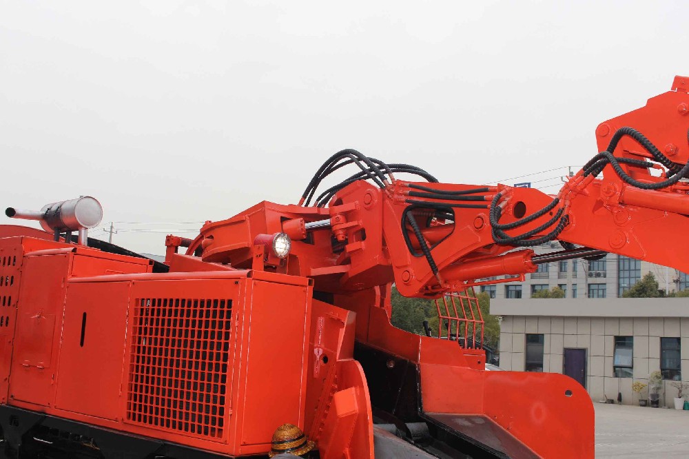 六盤水爬渣機價格對比表，2025最新數(shù)據(jù)！
