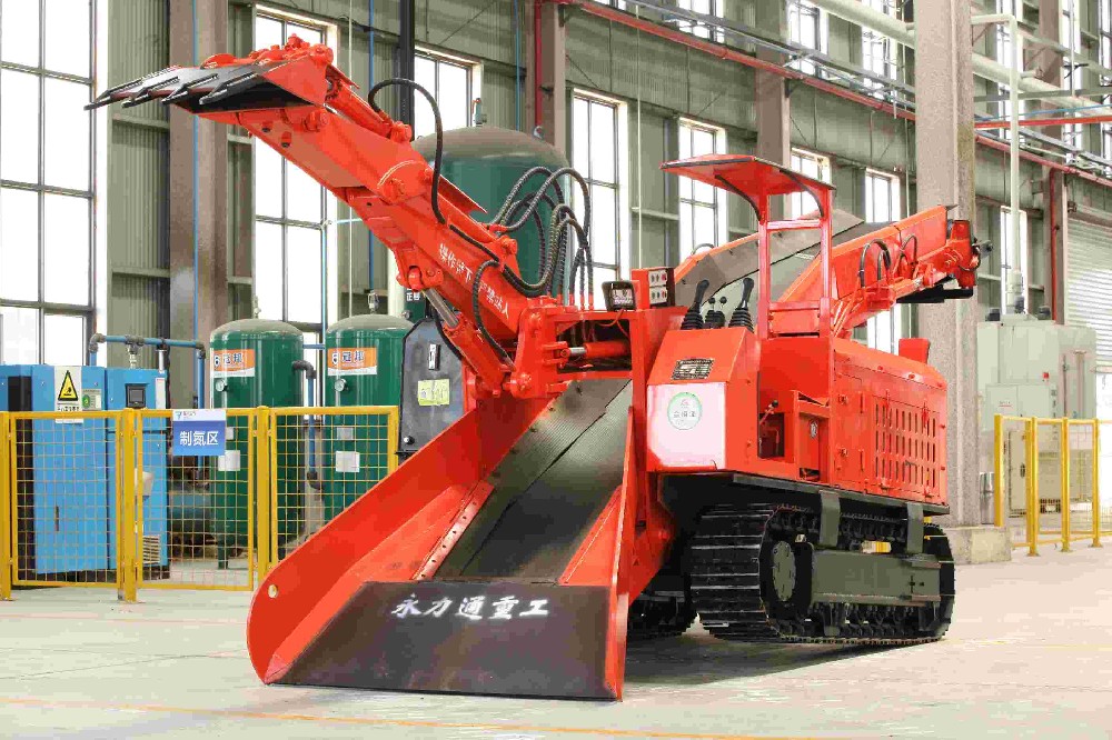 武威扒渣機(jī)履帶180的材質(zhì)與耐用性分析
